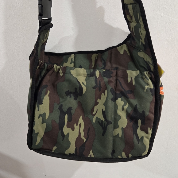 Diaper Dude Camouflage Messenger Bag Orange Zippers Adjustable Strap - Picture 6 of 9